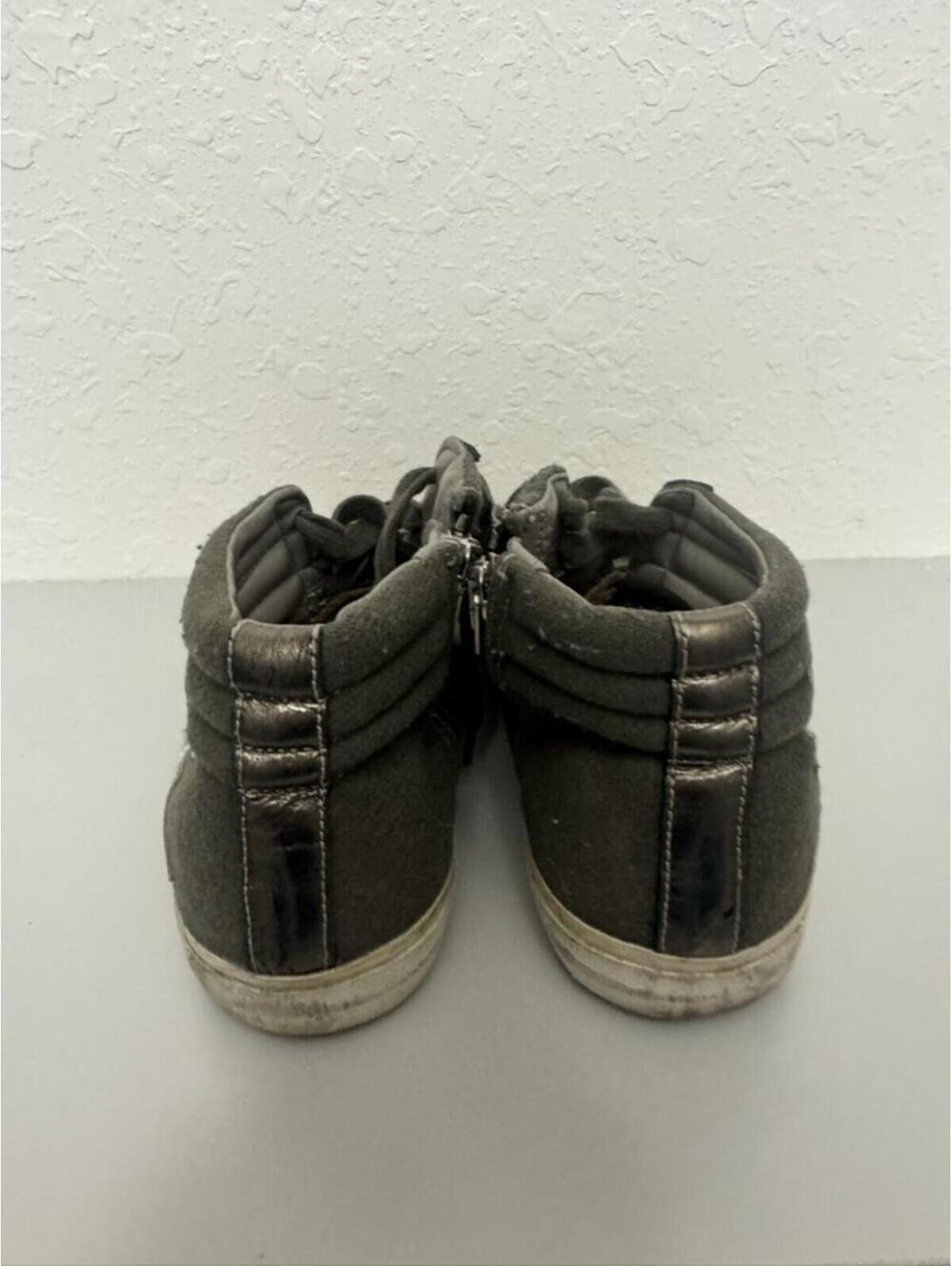 Golden Goose High-Top Slide Sneakers with White Star Detail - Women's Size 36 - Picture 4 of 7